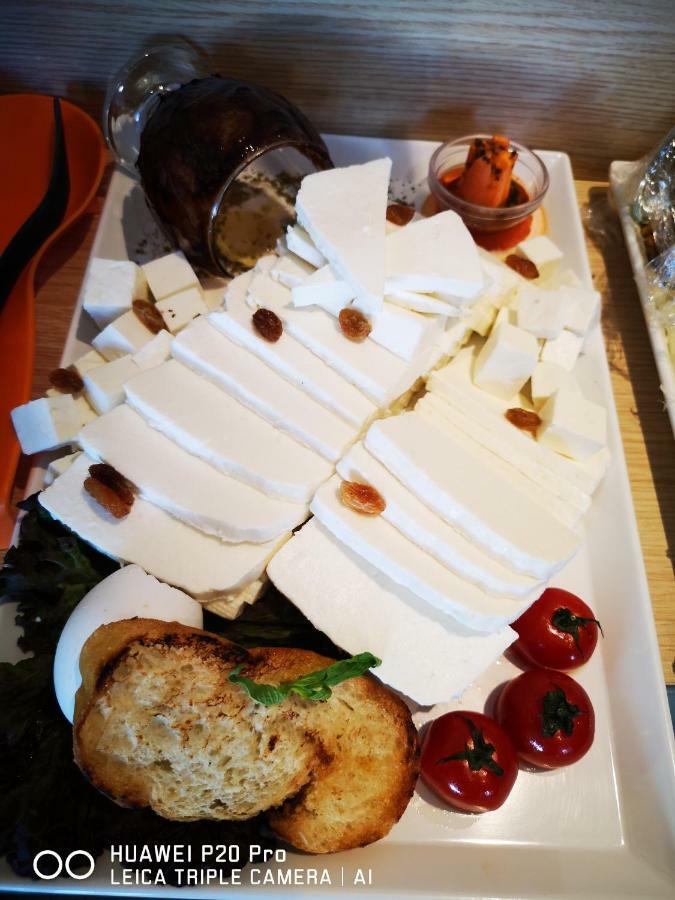 City Hotel 말마리스 외부 사진